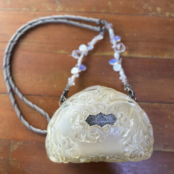 MAYA Beverly Hills Bag Lady Clear Frosted Hard Resin Flower  MAYA Beverly Hills Bag Lady Clear Frosted Hard Resin Flower Handbag Chain Strap